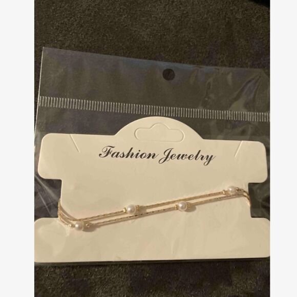 Pearl Layered Bracelet  - Picture 4 of 4